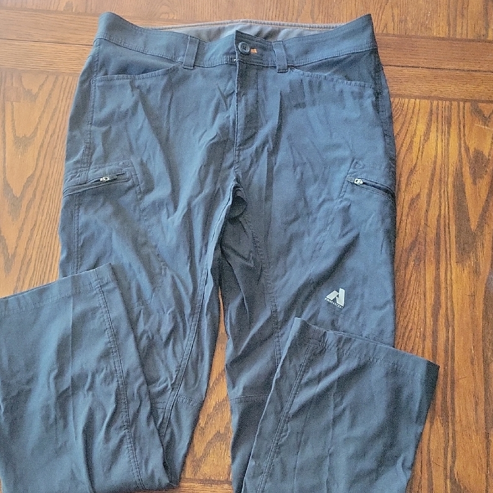 Eddie Bauer Men's Dark Gray Cargo Pants